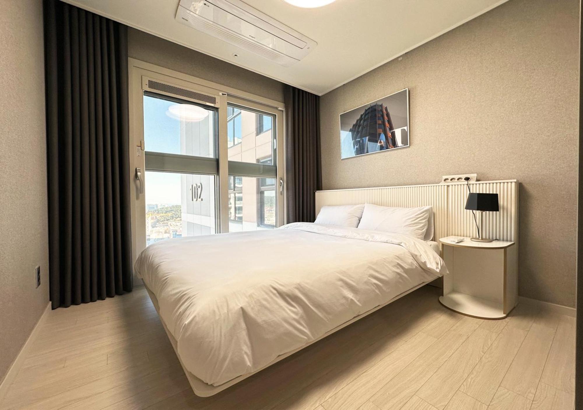 Y Collection By Uh Flat Osiria Aparthotel Busan Exterior photo
